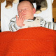 Baby mit Babydecke