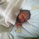 Baby mit Babydecke